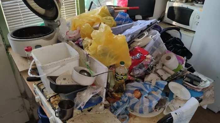 Тайната на успешното почистване на замърсени жилища!